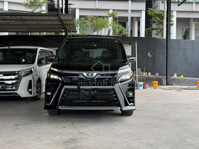 2021 Toyota VOXY 2.0 ZS KIRAMEKI III (A)/7 SEATER - 2