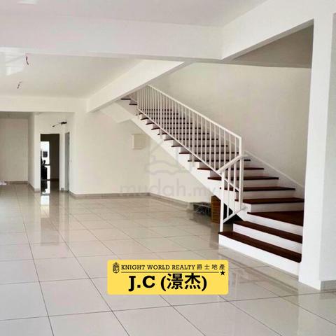 Double Storey Terrace Corner @ Taman Viluxe | Large Car Porch 🚗🚗🚗 1