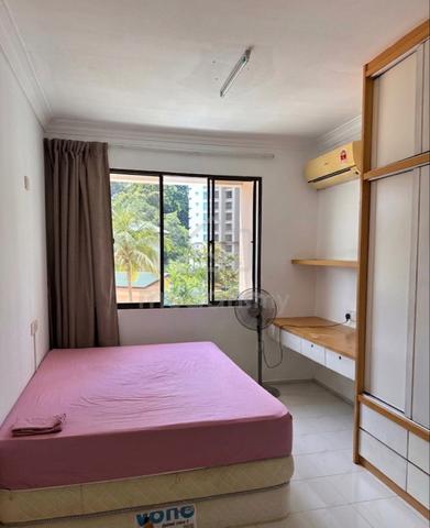Room near beach 1
