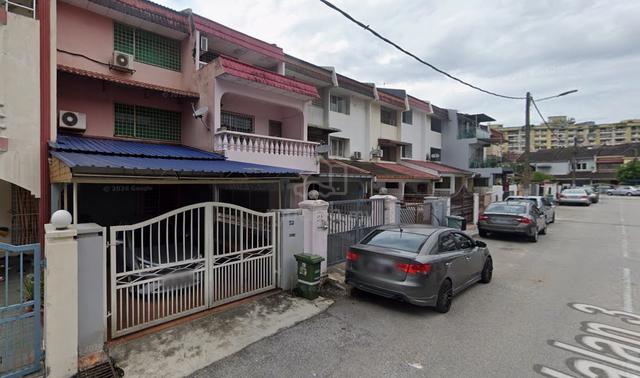 3 storey terraced house Sri petaling, Taman Bukit Intan Good Condition 1