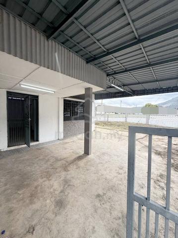 Corner Lot Hot Area Cheap Sale Menglembu 1