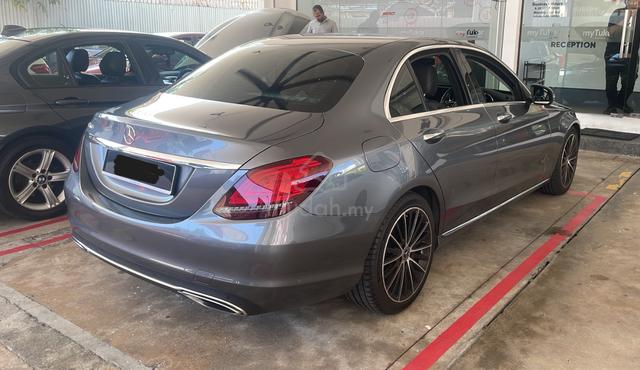 2019 Mercedes Benz C200 - 3 digit no, HSS service - 4