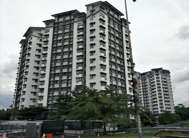 Lagoon Suites 1