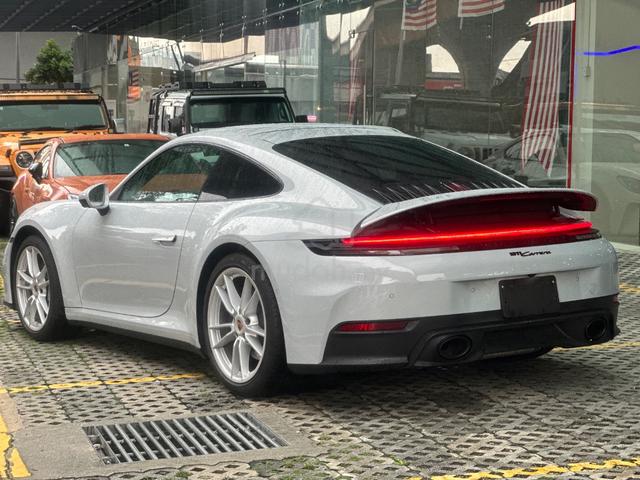 2025 2K KM Porsche 911 992 3.0 CARRERA FACELIFT - 2