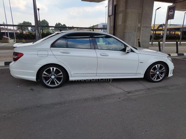 2012 Mercedes Benz C200 1.8 (A) AMG FACELIFT - 4