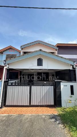 Rumah Teres 2 Tingkat Untuk Dijual Di Tmn Sceintex Kelapa Sawit Kulai 1