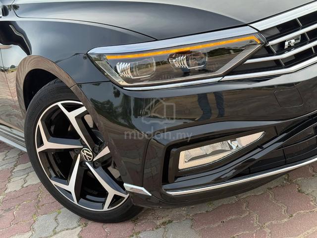 2022 Volkswagen PASSAT 2.0 R-LINE (A) - 3