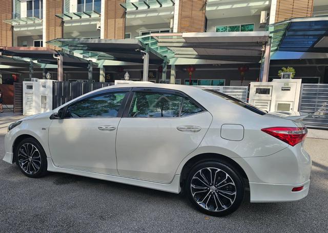 2016 Toyota COROLLA 2.0 ALTIS V (A)ONE OWNER - 4
