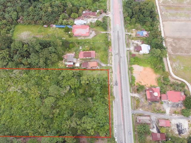 Taiping Kamunting Vacant land for sale,facing Main road 1