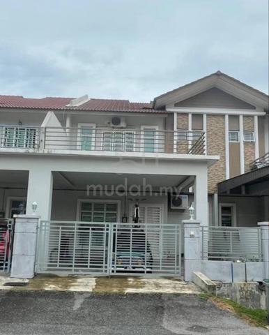 2-storey terraced house for sale 1