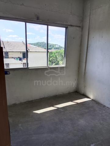 Taman Bukit Mutiara Apartment 5