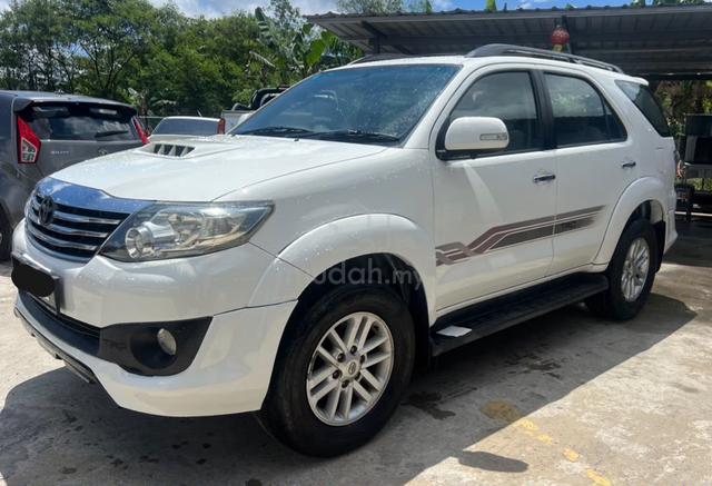 2013 Toyota FORTUNER 2.5 G TRD SPORTIVO VNT - 3