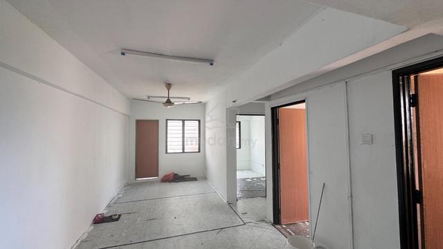 Saujana Ria Aparment 1