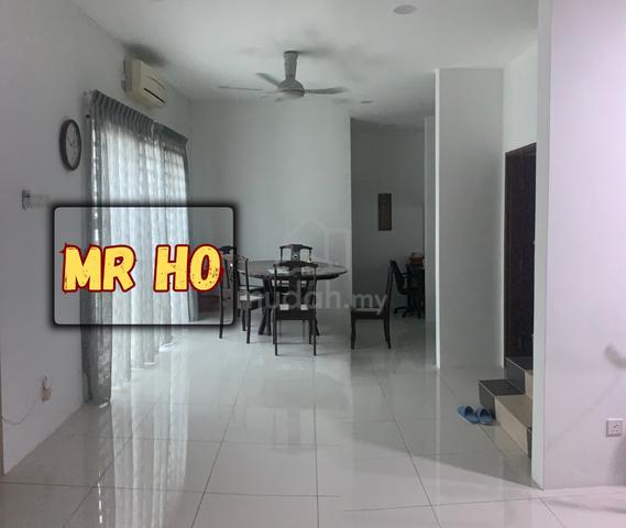 Taman Tiong - 2 Storey Semi D - Big Car Porch 1