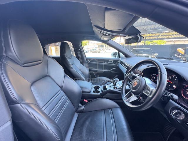 2020 Porsche CAYENNE COUPE 3.0 Panoramic roof - 5