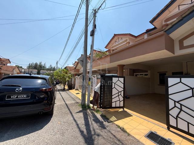 Rumah Teres 2 Tingkat Kemaman Geliga Intan 1