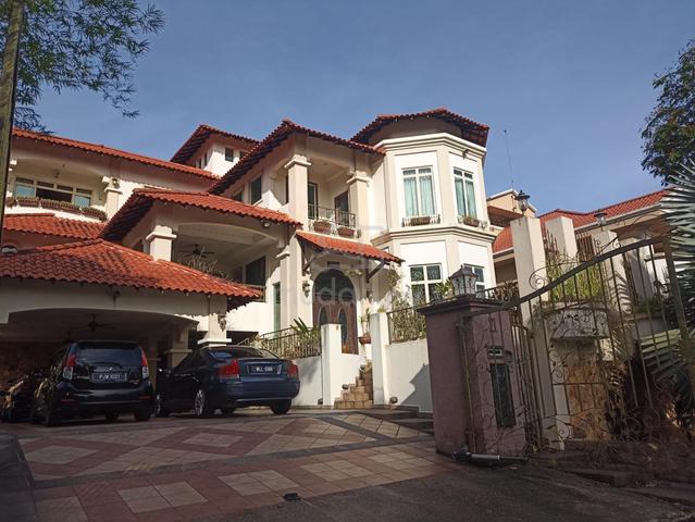 Bungalow Jln Sultan Salehuddin Seksyen 9, Shah Alam - Furnished Unit 1