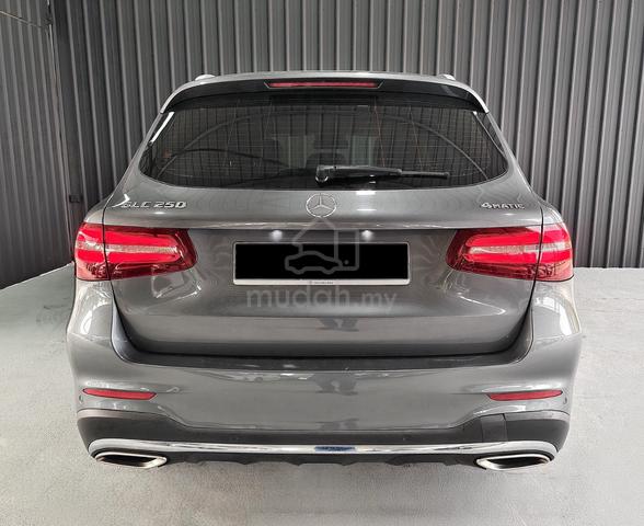 Mercedes Benz GLC250 2.0 (A) 4MATIC AMG COUPE - 5
