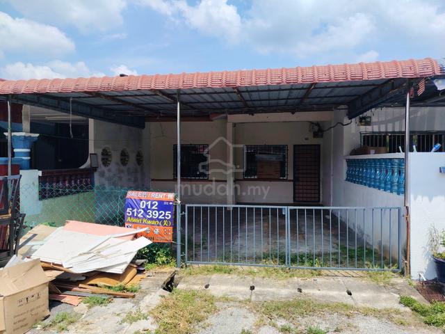 Seri Iskandar Single Storey Terrace For Sale at Taman Iskandar Perdana 1