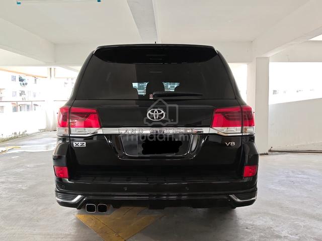 2016/2017 TOYOTA LANDCRUISER 4.6 ZX Suv - 4