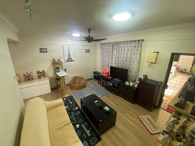 Golf View Apartment 1