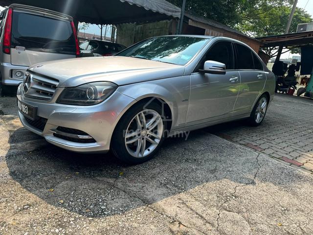 Mercedes Benz C250 (2012) - 4