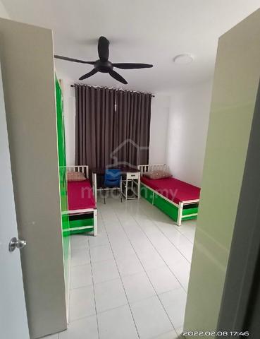 Bilik Sewa Perempuan Sahaja 1
