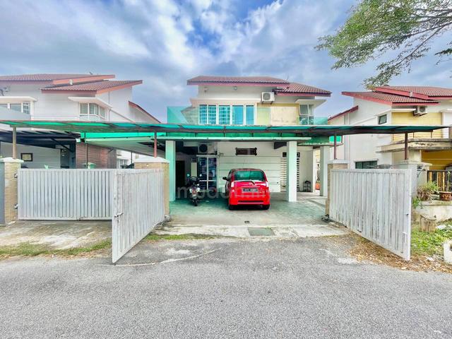 RENOVATED Double Storey Link Bungalow House, Garden Homes Bangi 1