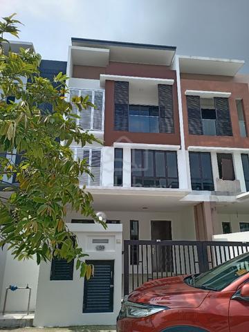 setia Utama 2 - Zeyheri O 1