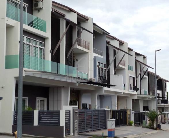 Kinrara Residence @ Damai Utama, BK5 Kinrara, Selangor 1