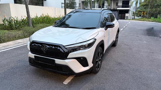 2023 Toyota Corolla Cross 1.8 GR Sport–30K KM ONLY - 3