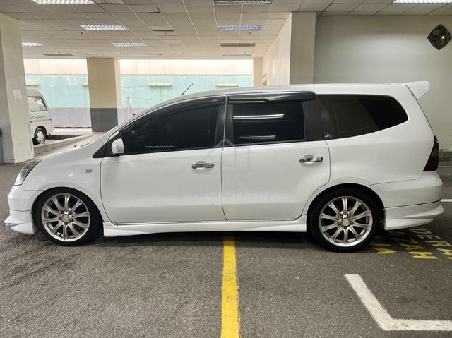 2011 Nissan GRAND LIVINA 1.8 PREMIUM/LUXURY (A) - 5
