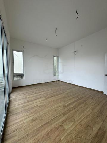 Gated |2 Storey Zero lot Bungalow Hillpark Residence |Alma 5