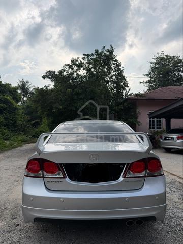 2010 Honda CIVIC 1.8 I-VTEC (A) - 2