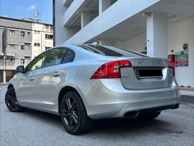 2016 Volvo S60 2.0 T6 DRIVE-E 306HP RARE Spec - 3