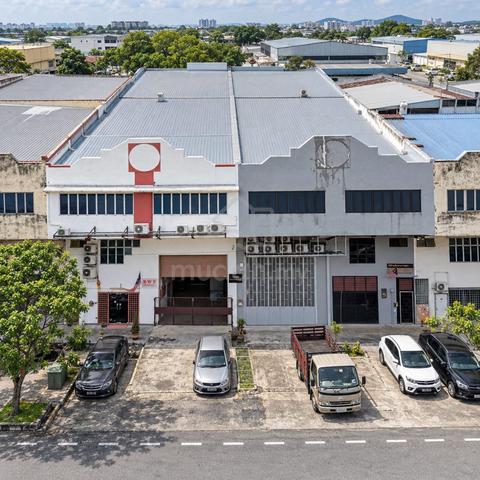 1.5 Storey Linked Factory @ Balakong Selesa Jaya 1