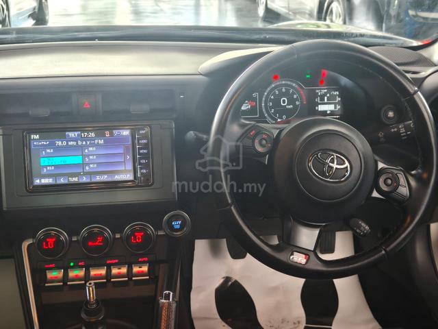 2022 Toyota GR86 2.4 SZ MT6 - 5