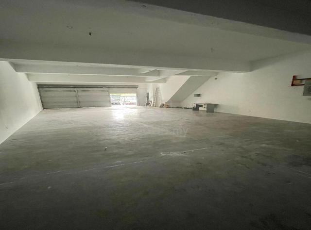 Kajang Seri Putra Ground Floor Shop And Office Or Whole Block 1