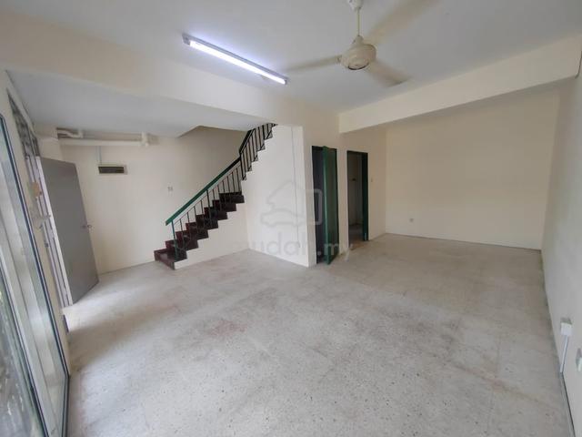 Jalan Jenjarum Bukit Beruntung , Bukit Sentosa Sungai Choh Rawang 1