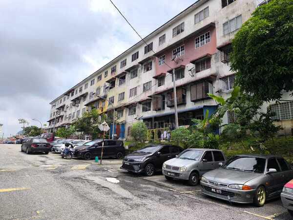 Sri Impian ( Ukay Perdana ) 3