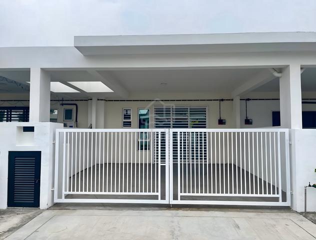 (KITCHEN CABINET + AIRCOND) Tiara Sendayan Teres 1 Tingkat 1