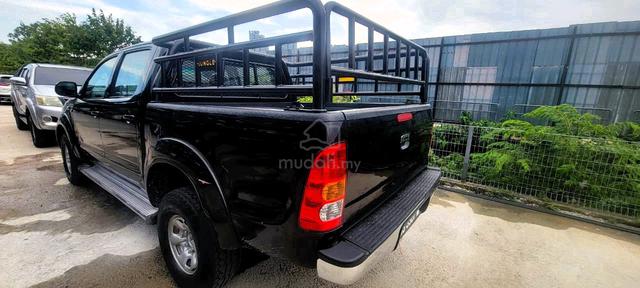 2009 Toyota HILUX 2.5 G DUAL CAB (M) WITH PAGAR - 4