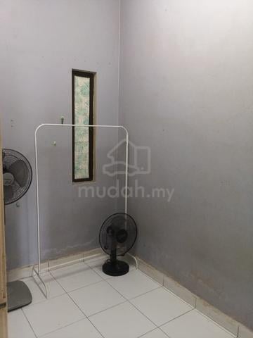 Bilik Kecil (Lelaki sahaja) Kristal View Sekyen 7 Shah Alam - SEKARANG 1