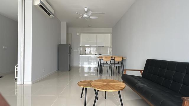 Serini Melawati 1