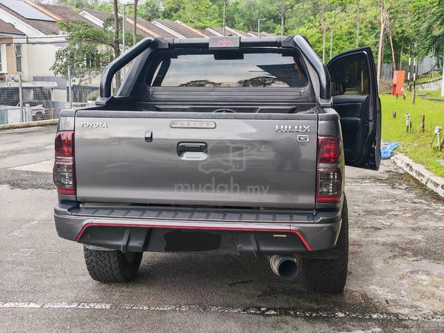 2015 Toyota HILUX 2.5 G TRD SPORTIVO (A) - 2