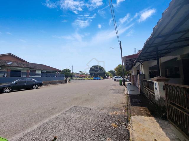 Rumah teres 1 Tingkat berdekatan pantai Bandar damansara 1
