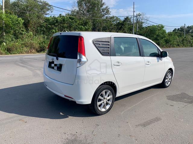 2012 Perodua ALZA 1.5 EZi (A)DVVT 7SEATERS - 5
