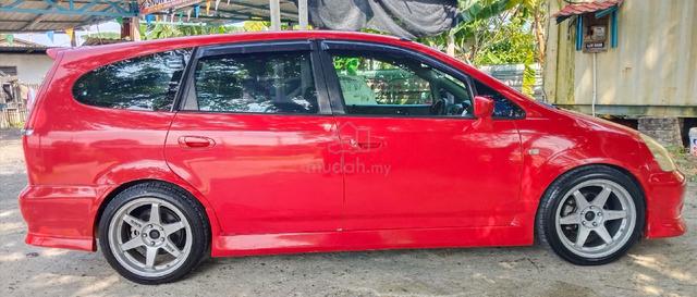 2002 Honda STREAM 2.0 RN3 (A) - 4