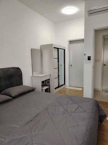2 Room Available (Master Bedroom & 3rd Bedroom)  1