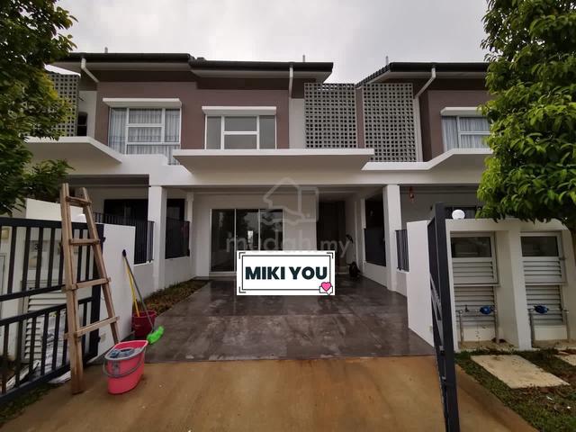 【Penduline, face open】2 storey house for rent, bandar rimbayu 1